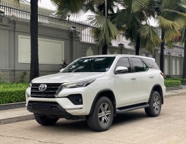 Toyota Fortuner Dầu 2.4 4x2 AT 2024 