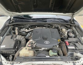 Toyota Fortuner Dầu 2.4 4x2 AT 2024 