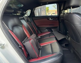 Kia Cerato 2.0 Premium 2021 