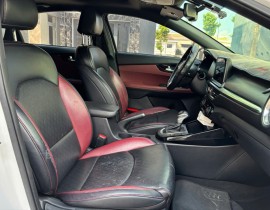 Kia Cerato 2.0 Premium 2021 