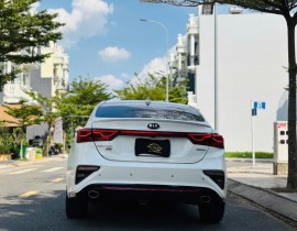 Kia Cerato 2.0 Premium 2021 