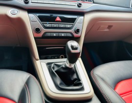 Hyundai Elantra 1.6 MT 2019 