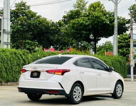 Hyundai Accent 1.4 MT Base 2023 