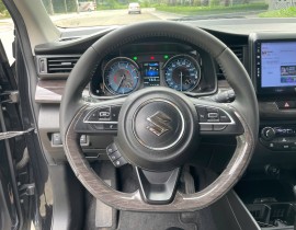 Suzuki Ertiga 1.5 AT Hybrid 2023