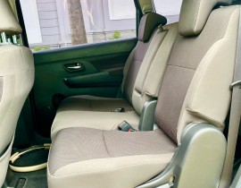 Suzuki Ertiga 1.5 AT Hybrid 2023