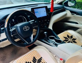 Toyota Camry 2.0Q 2023