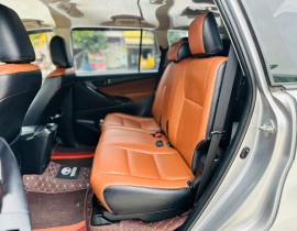 Toyota Innova 2.0 E MT 2018
