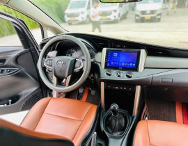 Toyota Innova 2.0 E MT 2018
