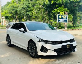 Kia K5 2.0 Premium 2024 