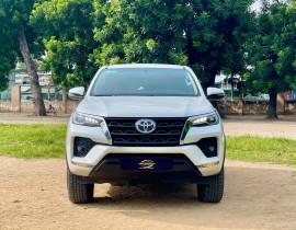 Toyota Fortuner Dầu 2.4 4x2 AT 2024