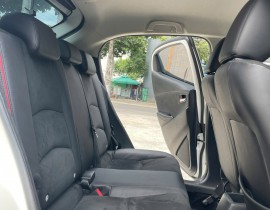 Mazda 2 1.5 Premium Sport  2024
