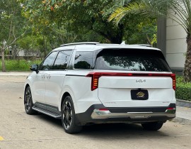  Kia Carnival Dầu 2.2 Signature 2025