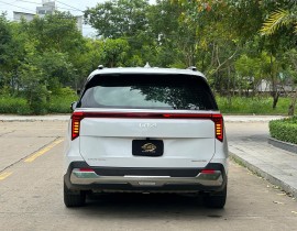  Kia Carnival Dầu 2.2 Signature 2025