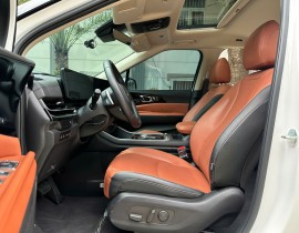  Kia Carnival Dầu 2.2 Signature 2025