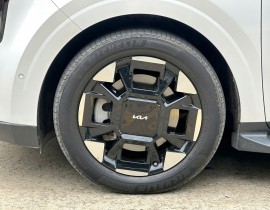  Kia Carnival Dầu 2.2 Signature 2025