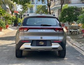Kia Sonet 1.5 Deluxe 2024 