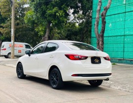 Mazda 2 1.5 AT 2022