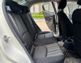 Mazda 2 1.5 AT 2022