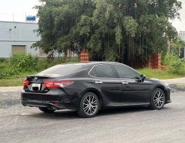Toyota Camry 2.5 Q 2024