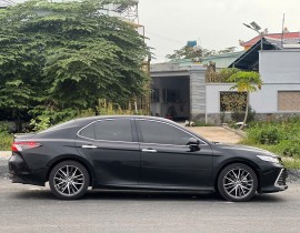 Toyota Camry 2.5 Q 2024