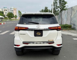 Toyota Fortuner Legender 2.4 4x2 AT 2020