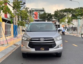 Toyota Innova 2.0 MT 2016