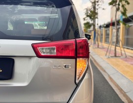 Toyota Innova 2.0 MT 2016