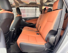 Toyota Innova 2.0 MT 2016