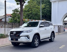 Toyota Fortuner Dầu 2.4 4x2 MT 2017 