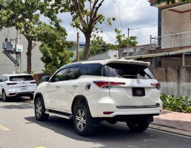 Toyota Fortuner Dầu 2.4 4x2 MT 2017 