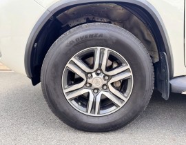 Toyota Fortuner Dầu 2.4 4x2 MT 2017 