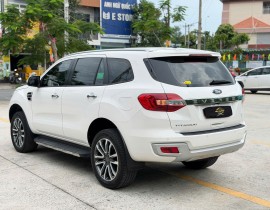 Ford Everest Titanium 2.0 4x2 AT 2020