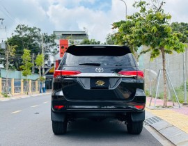  Toyota Fortuner Dầu 2.4 4x2 AT 2023 