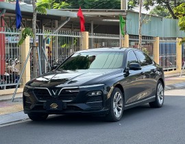 Vinfast Lux A 2.0 Turbo Plus 2022