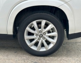 Toyota Innova Cross 2.0 V 2025 