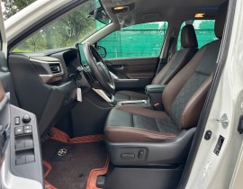 Toyota Innova Cross 2.0 V 2025 