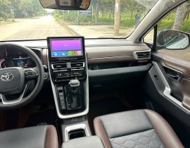 Toyota Innova Cross 2.0 V 2025 