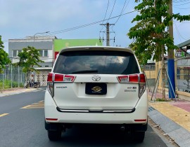 Toyota Innova 2.0 E MT 2019