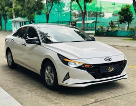 Hyundai Elantra 1.6 Tiêu Chuẩn 2023