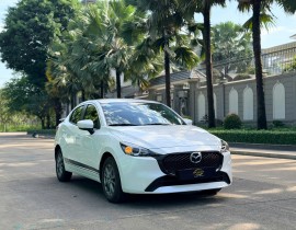 Mazda 2 1.5 AT 2026