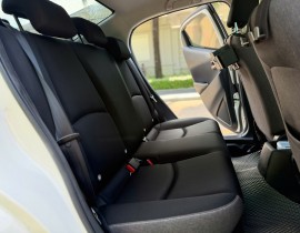 Mazda 2 1.5 AT 2026