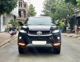 Toyota Fortuner Dầu 2.4 Legender 4x2 AT 2021 