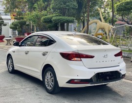 HYUDAI ELANTRA 2019 MT