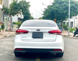 KIA CERATO 2018 1.6 MT