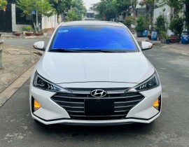 HUYNDAI ELANTRA 2021 1.6MT