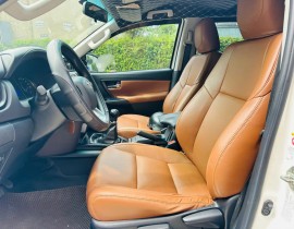 Toyota Fortuner Dầu 2.4 MT 2019