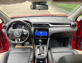 MG ZS standard 1.5AT