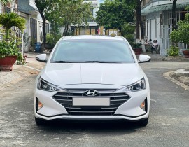 Elantra 1.6 AT Tiêu chuẩn 2021