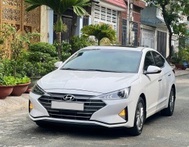 Elantra 1.6 AT Tiêu chuẩn 2021