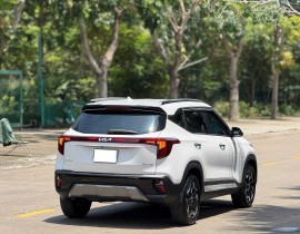 Kia Seltos 1.5 Premium 2024